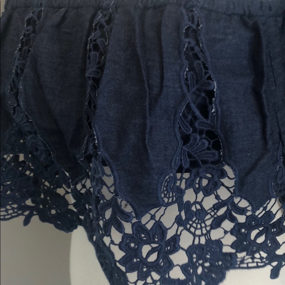 NWOT  Miguelina Chambray strapless lace Crop top - Picture 4 of 6